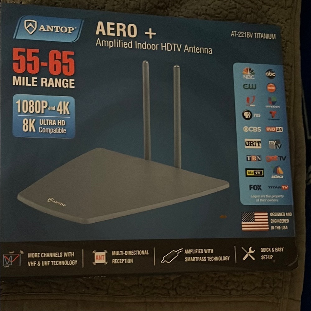 Antop Aero+ Amplified Indoor HDTV Antenna